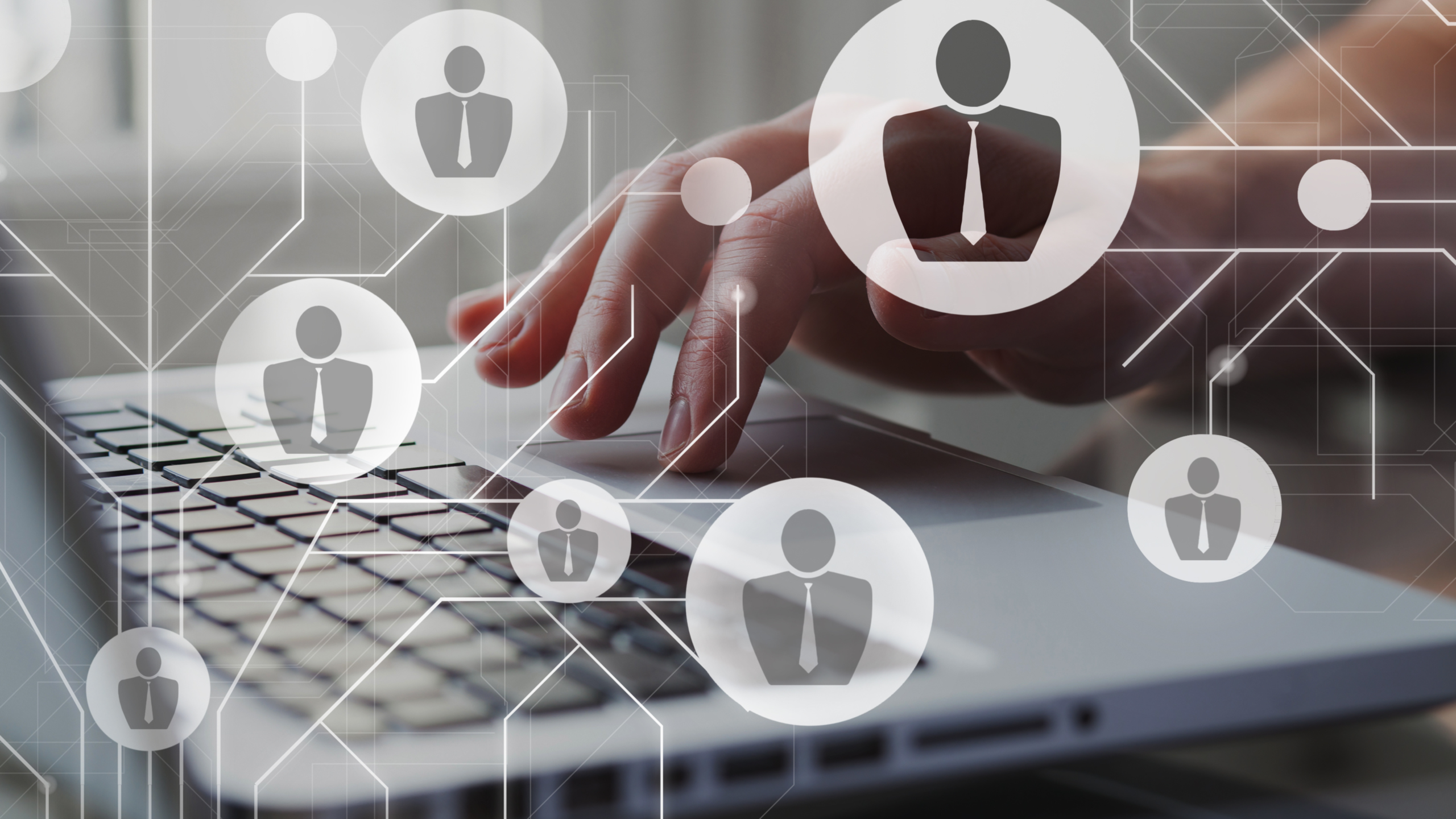 🤖 IA y empleo tecnológico: lo que cambia (y lo que sigue siendo 100 % humano)